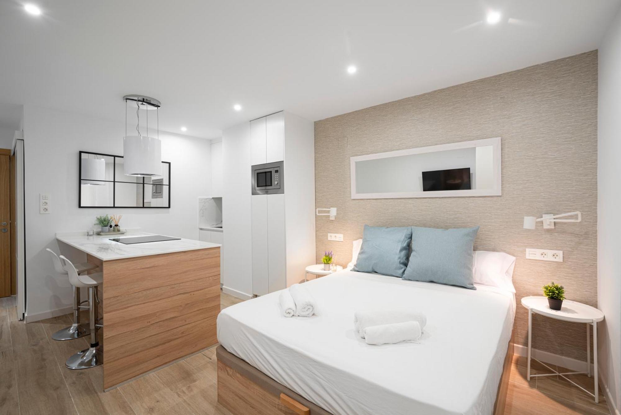 Estudio Deluxe En Jardines Del Triunfo - Granada Exteriér fotografie